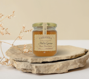 Miel de Garrigue est un délicieux miel aux vertus reconnues surtout des méditérannéens.
